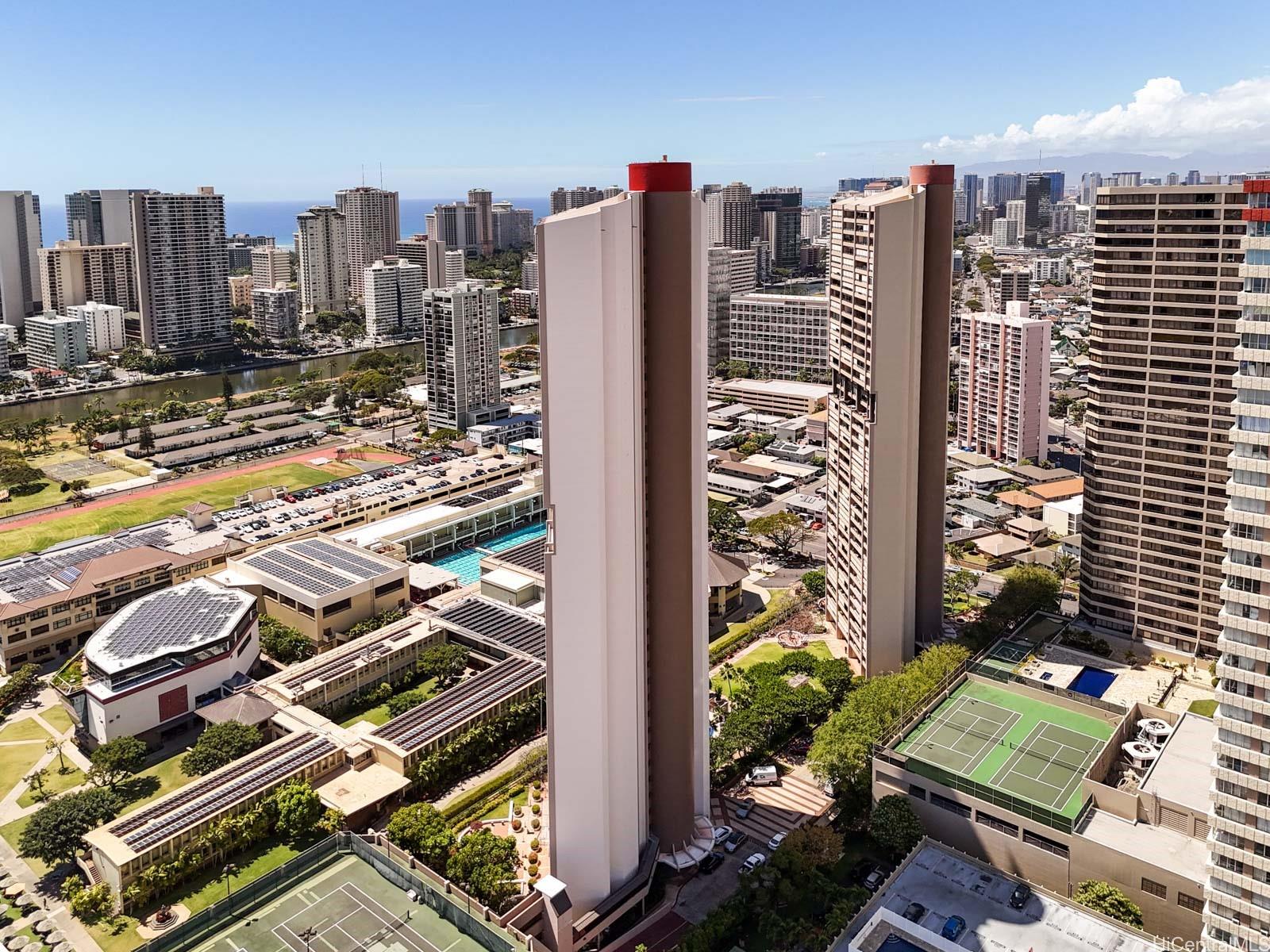 Royal Iolani condo # 501, Honolulu, Hawaii - photo 19 of 20