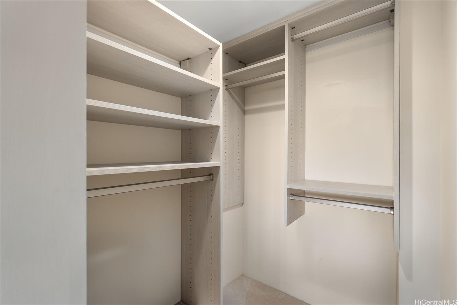 Royal Iolani condo # DH2303, Honolulu, Hawaii - photo 14 of 24