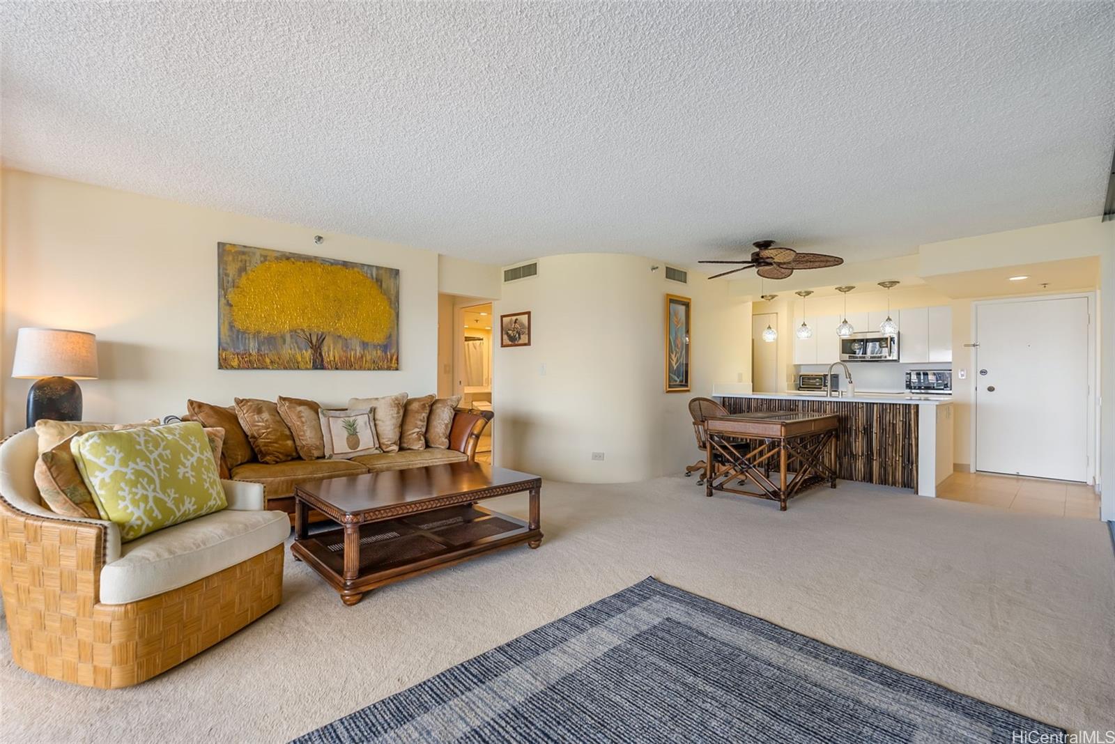 Royal Iolani condo # DH2303, Honolulu, Hawaii - photo 8 of 24