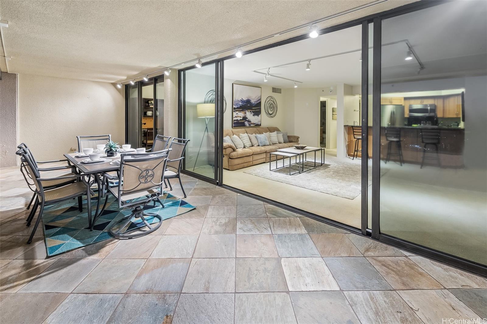 Royal Iolani condo # PH7, Honolulu, Hawaii - photo 12 of 25