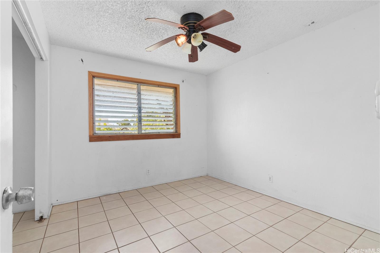 58-41  Kapuai Place Sunset/velzy, North Shore home - photo 12 of 24