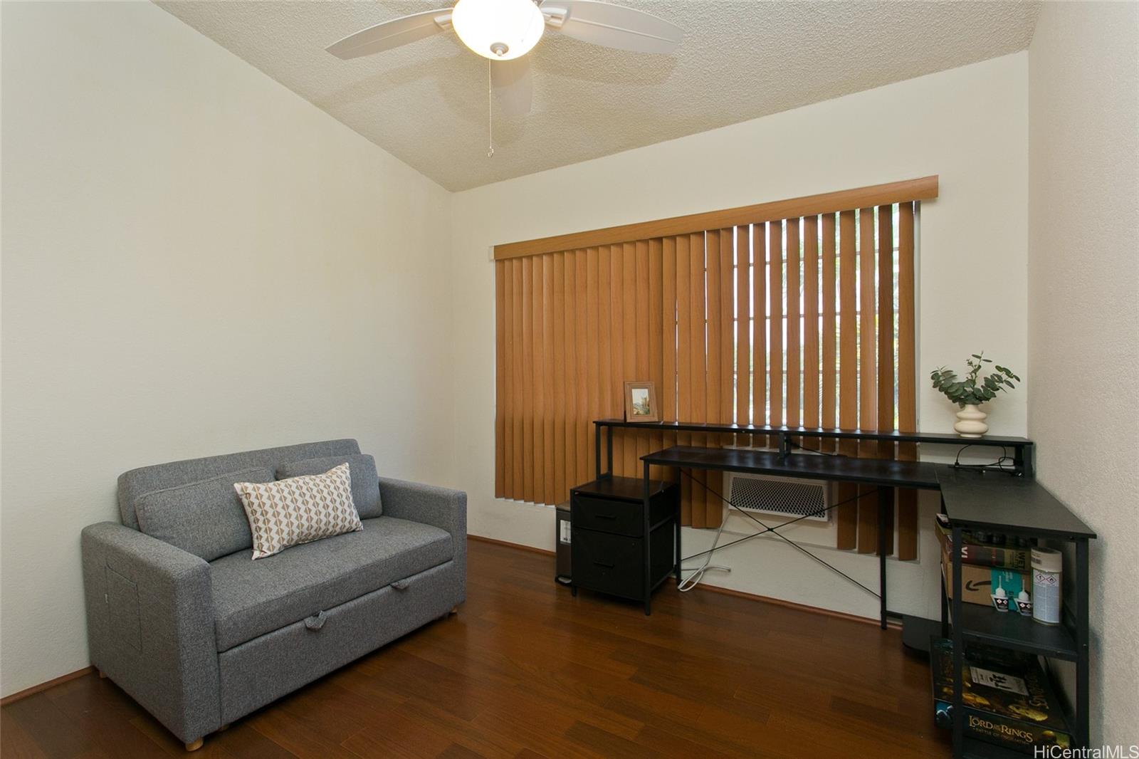 Crosspointe condo # 26W, Honolulu, Hawaii - photo 7 of 12