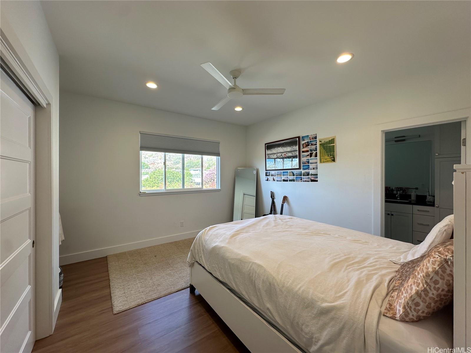 5872 Haleola Street Honolulu - Rental - photo 16 of 22