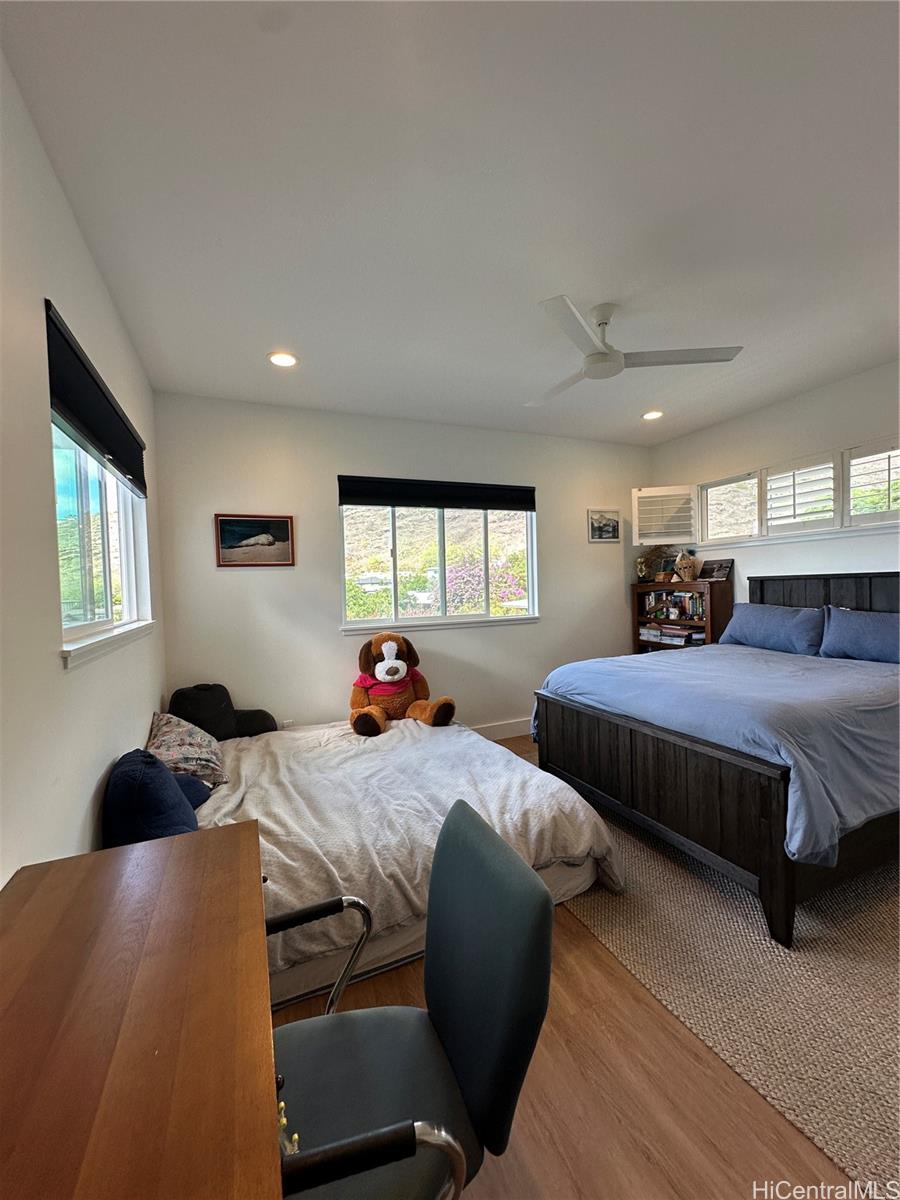 5872 Haleola Street Honolulu - Rental - photo 20 of 22