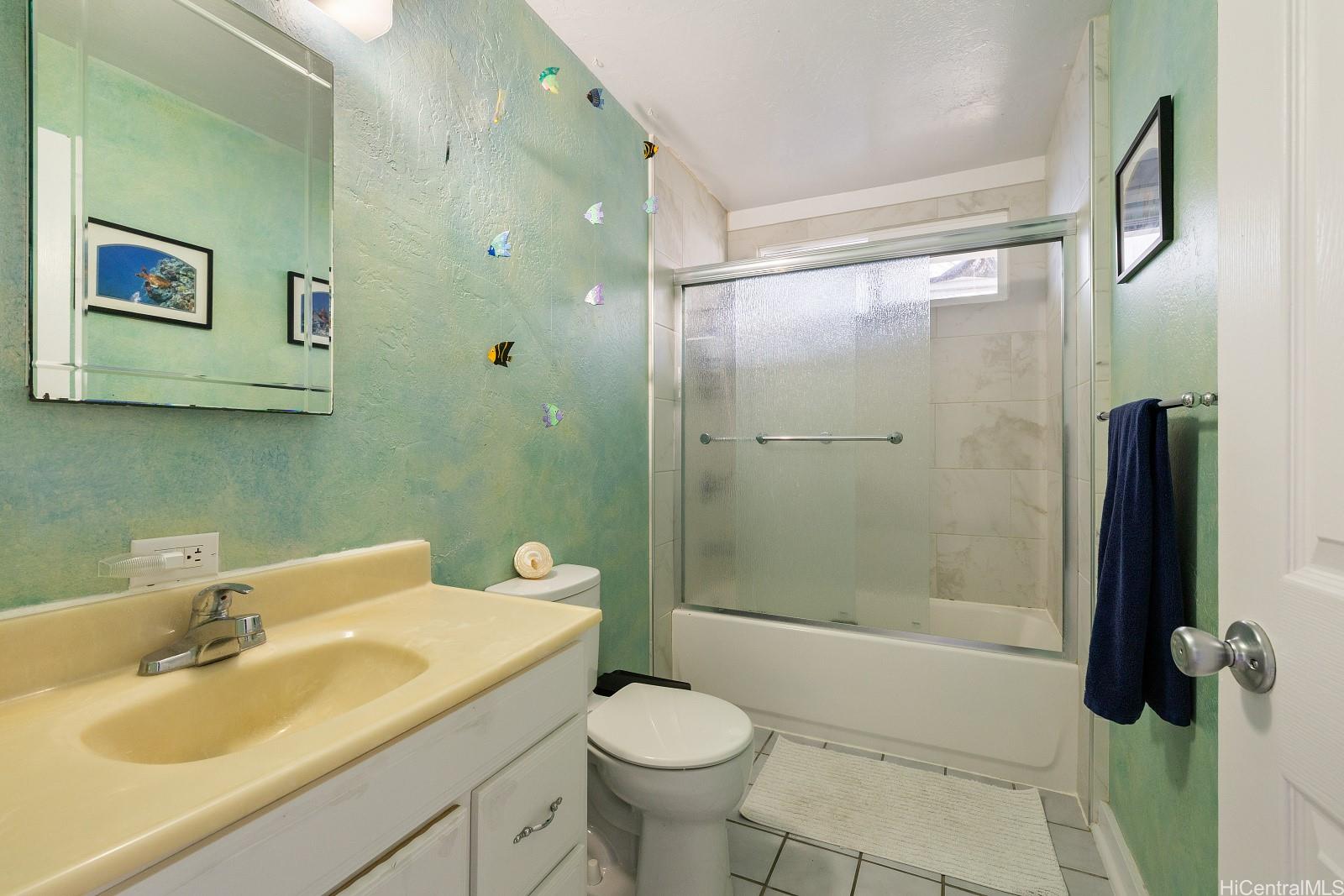 589  Iana Street Enchanted Lake, Kailua home - photo 14 of 25