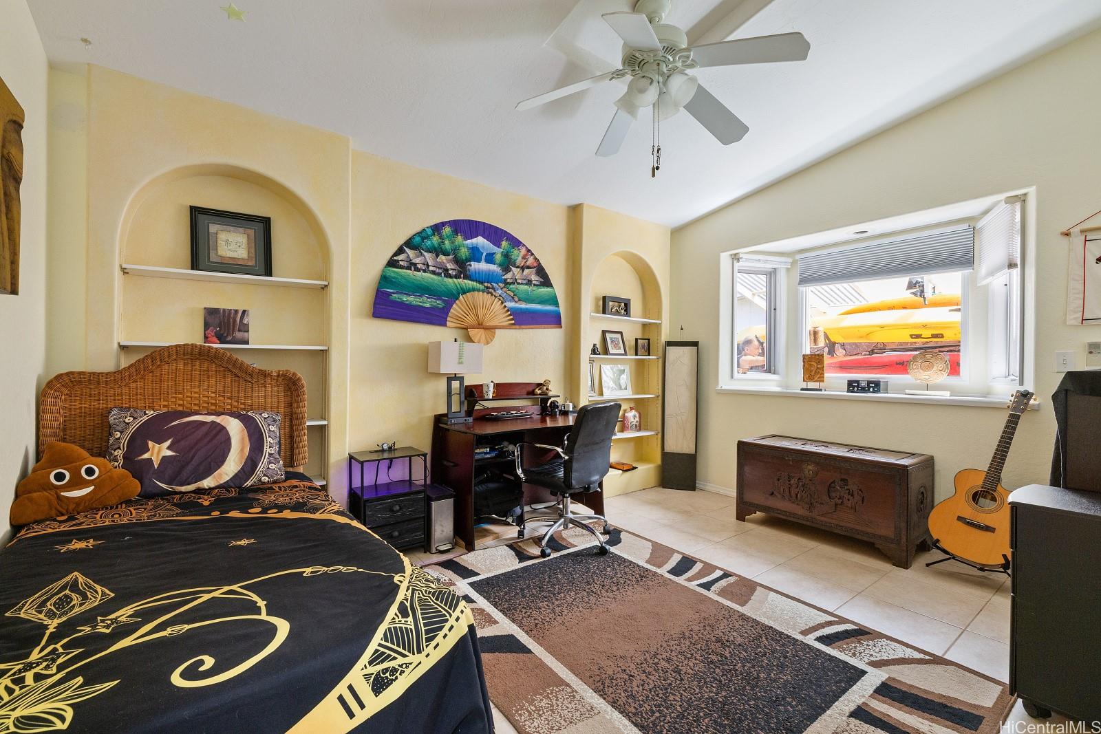 589  Iana Street Enchanted Lake, Kailua home - photo 10 of 25