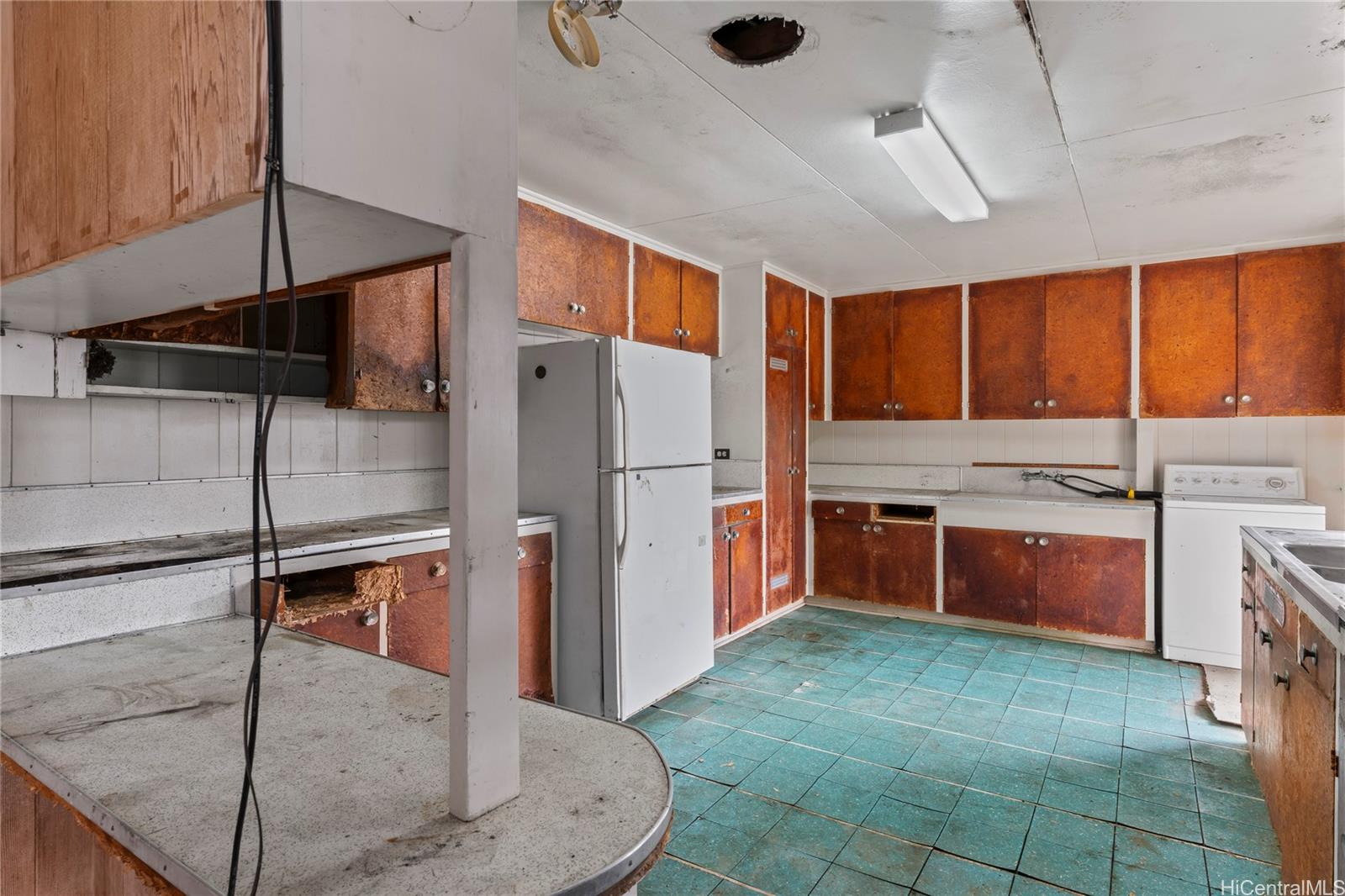 589  Kipuka Pl Coconut Grove, Kailua home - photo 21 of 23