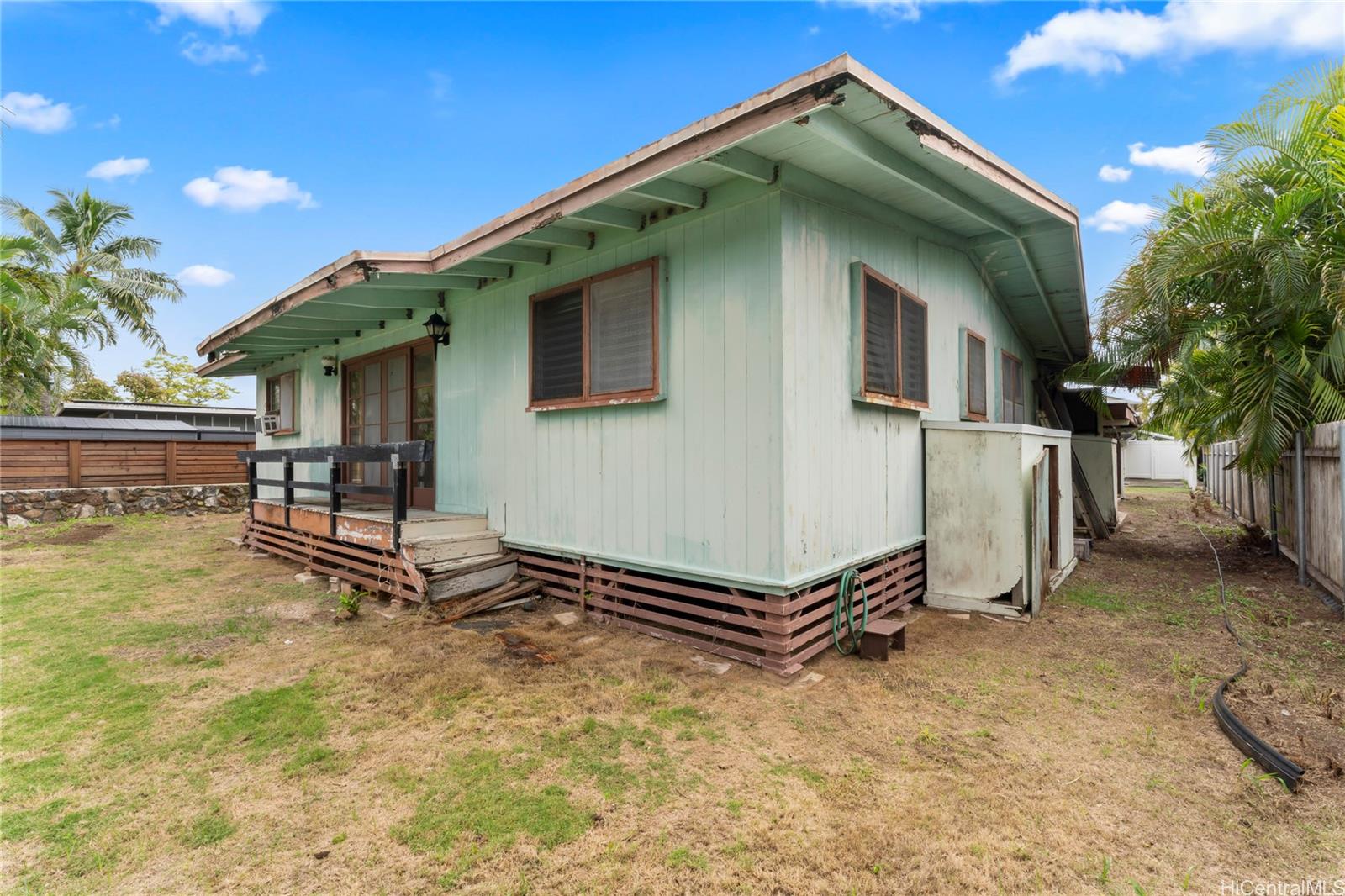 589  Kipuka Pl Coconut Grove, Kailua home - photo 10 of 23