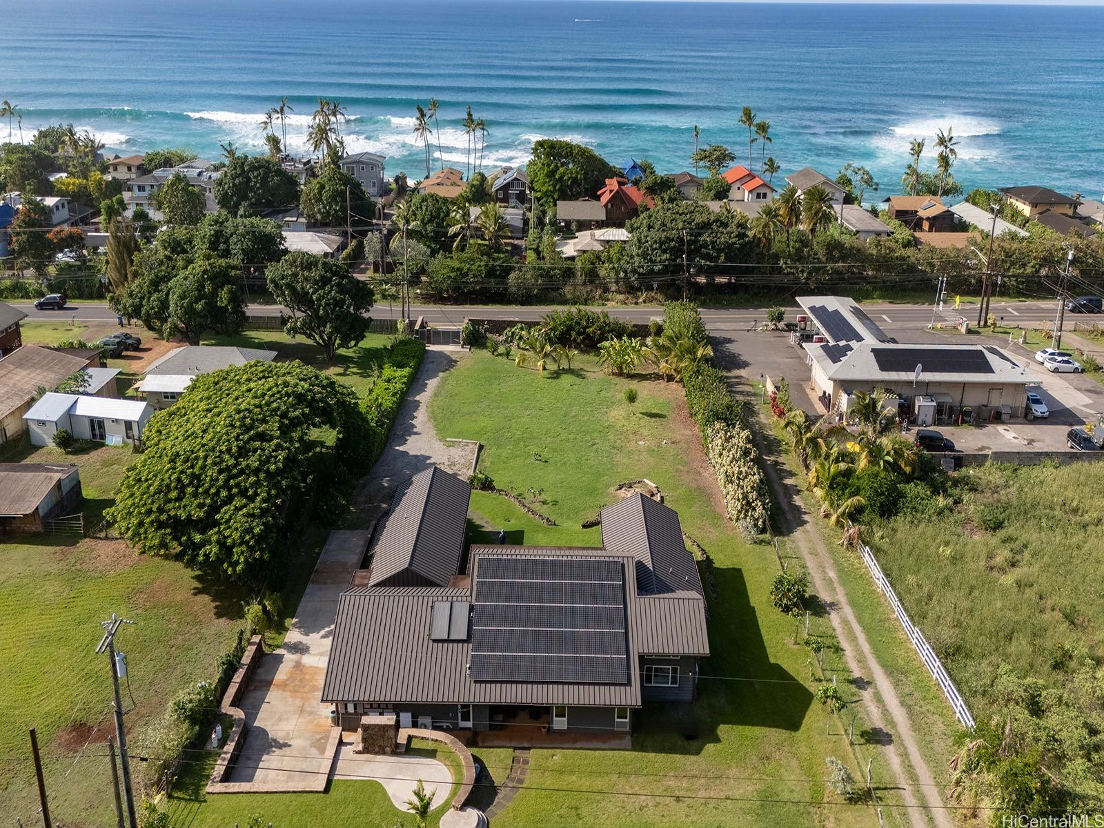 59-188  Kamehameha Hwy Sunset Area, North Shore home - photo 21 of 25