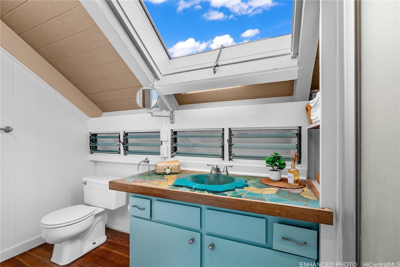 592  Kaimalino Street Kaimalino, Kailua home - photo 16 of 25