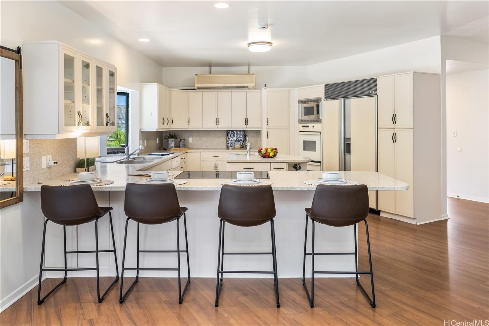 5926  Kalanianaole Hwy Kuliouou, Diamond Head home - photo 7 of 25