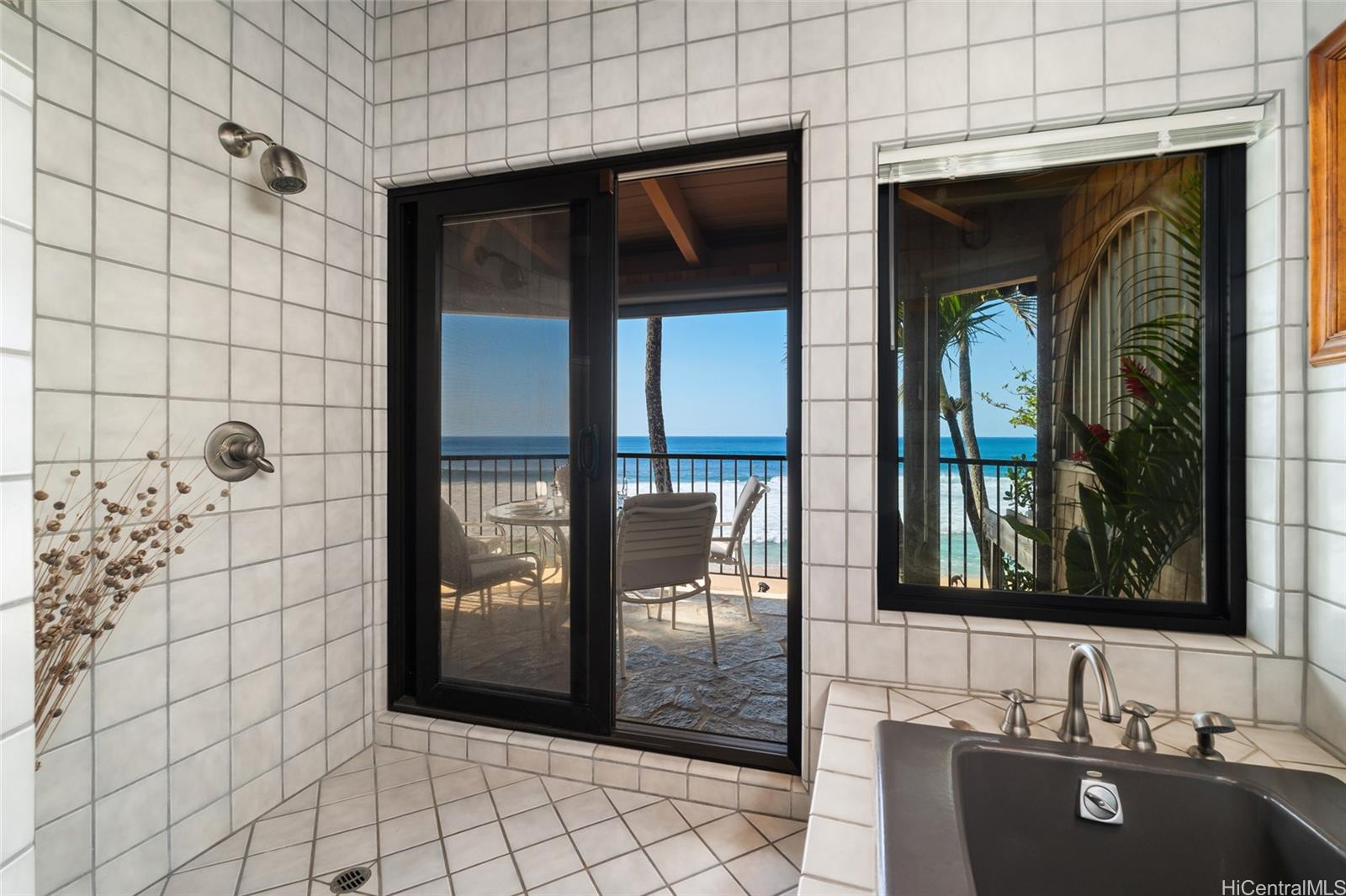 59-377  Ke Nui Rd Sunset Area, North Shore home - photo 17 of 25