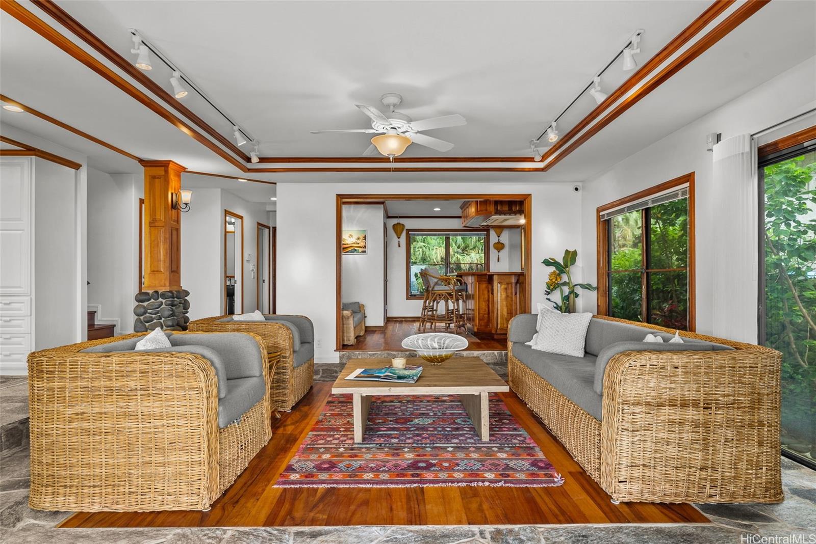59-377  Ke Nui Road Sunset Area, North Shore home - photo 3 of 25