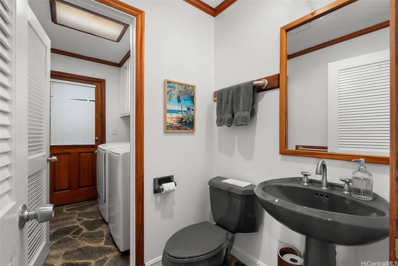 59-377  Ke Nui Road Sunset Area, North Shore home - photo 6 of 25