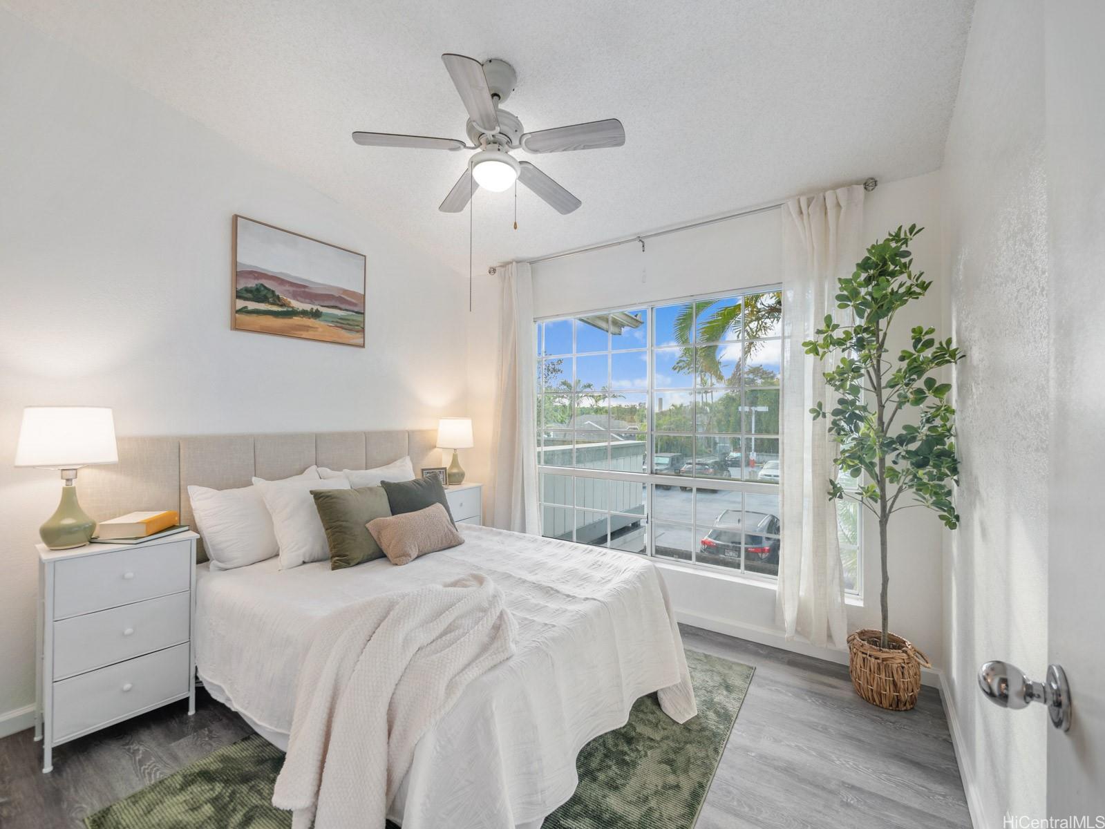 594 Mananai Place townhouse # 21T, Honolulu, Hawaii - photo 18 of 25