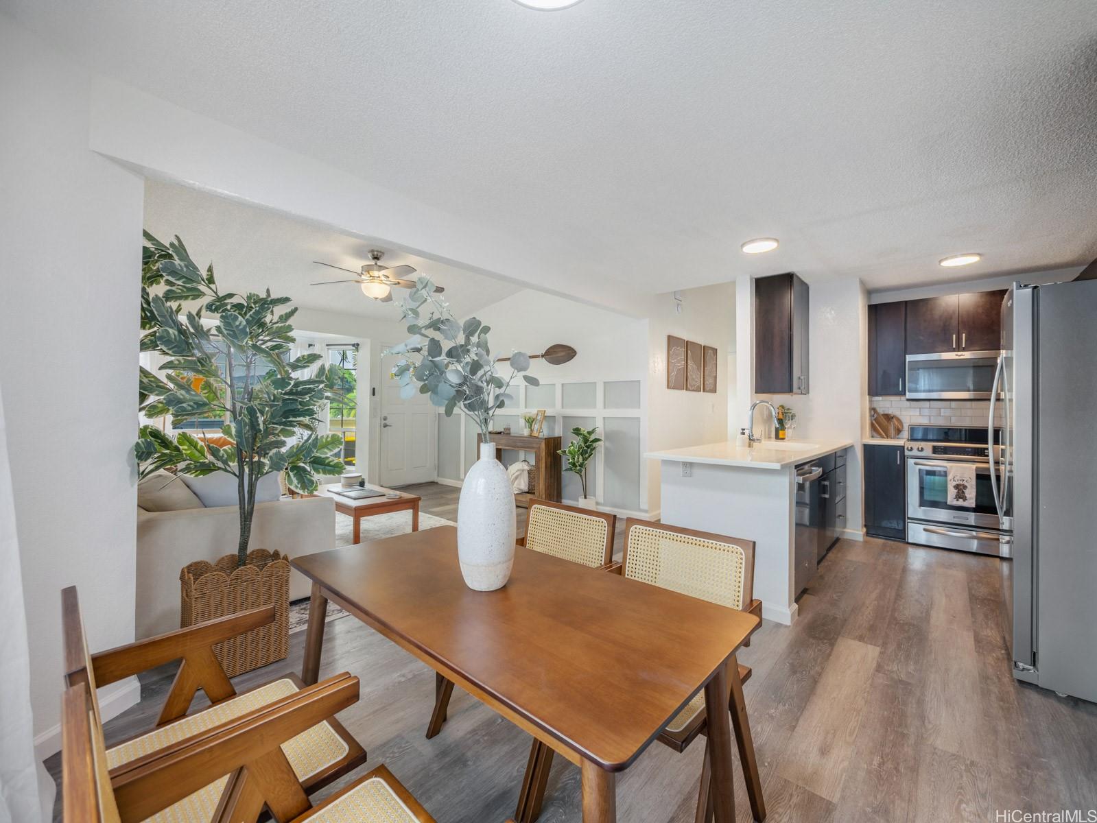 594 Mananai Place townhouse # 21T, Honolulu, Hawaii - photo 8 of 25