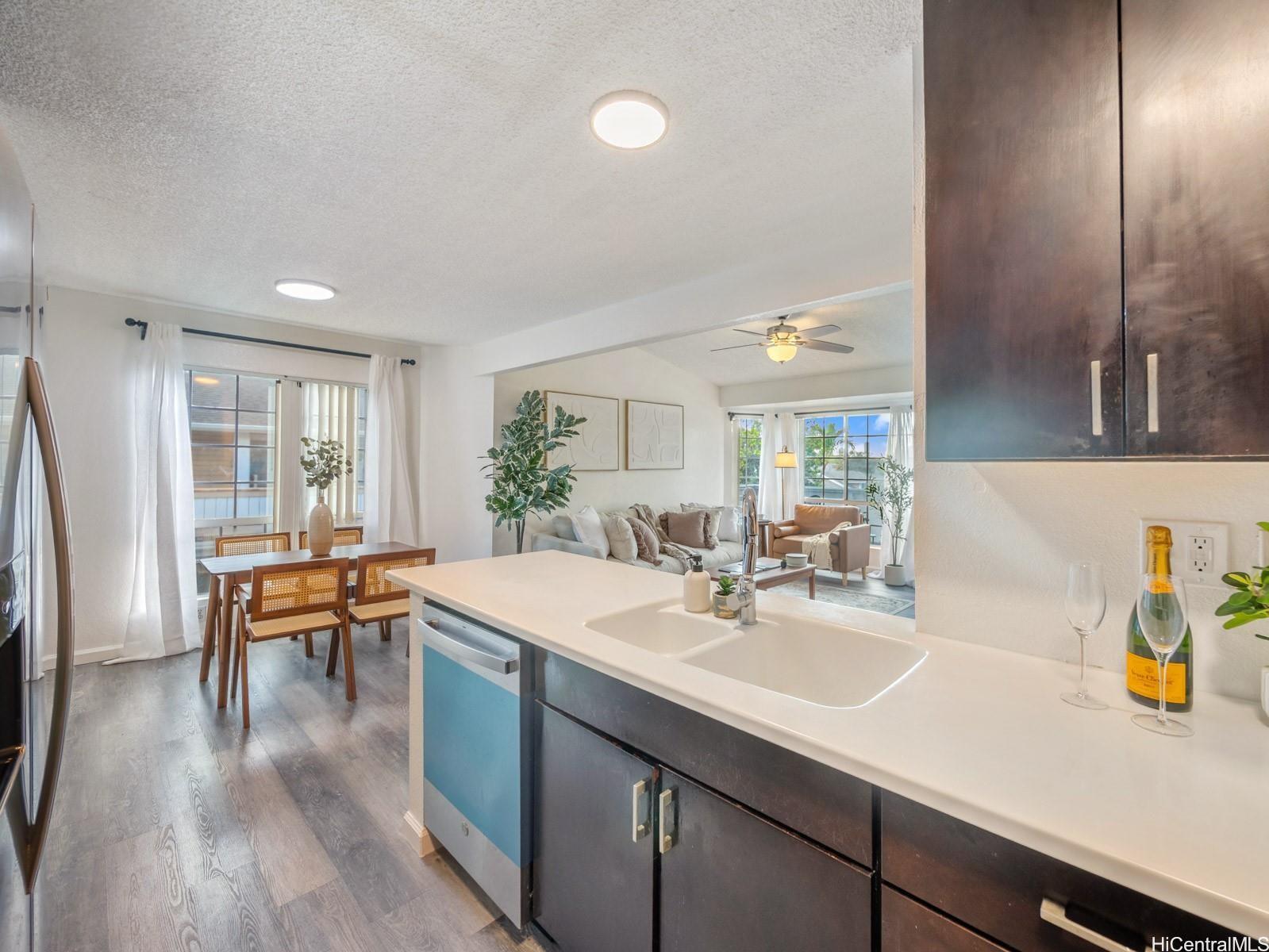 594 Mananai Place townhouse # 21T, Honolulu, Hawaii - photo 11 of 25