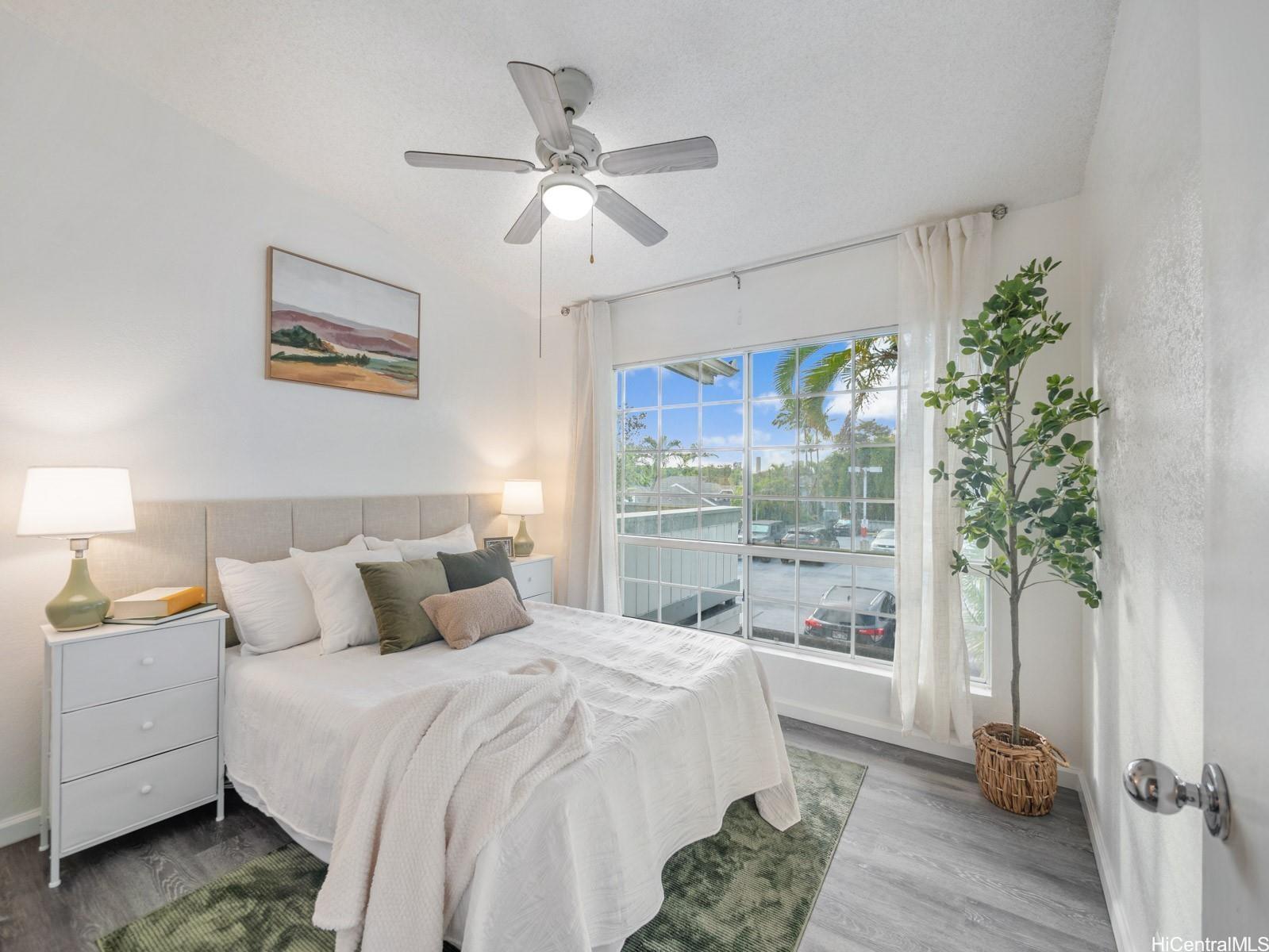 594 Mananai Place townhouse # 21T, Honolulu, Hawaii - photo 18 of 25