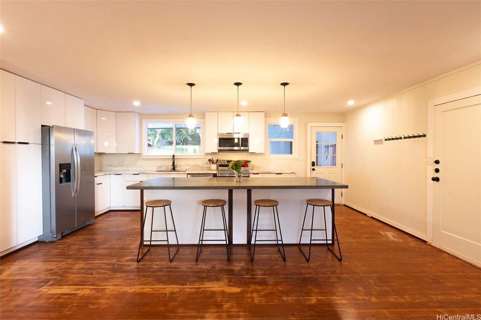 59-450  Alapio Road Pupukea, North Shore home - photo 4 of 25