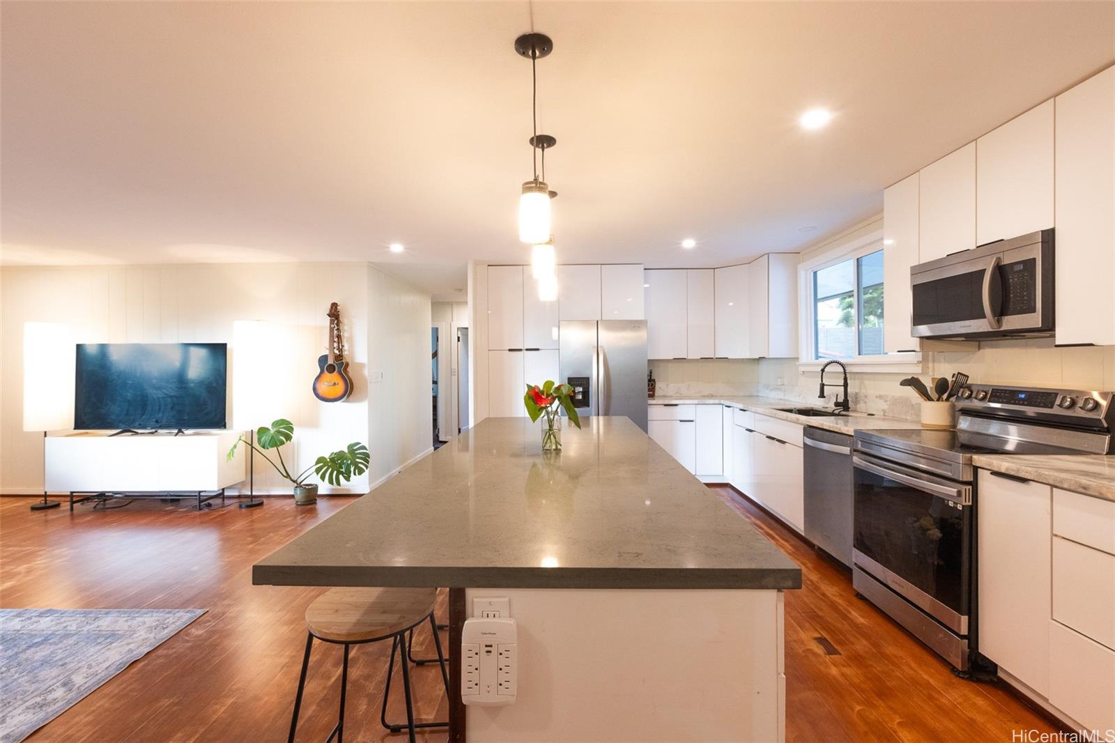 59-450  Alapio Road Pupukea, North Shore home - photo 6 of 25