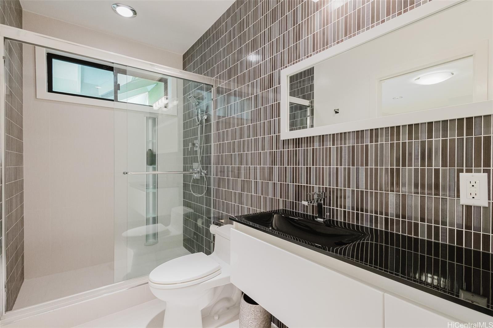 5949  Kalanianaole Hwy Paiko Lagoon, Diamond Head home - photo 20 of 25