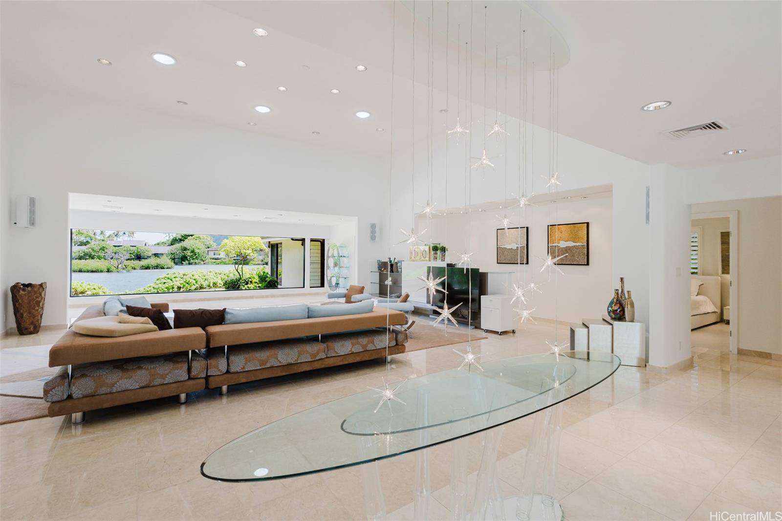 5949  Kalanianaole Hwy Paiko Lagoon, Diamond Head home - photo 3 of 25