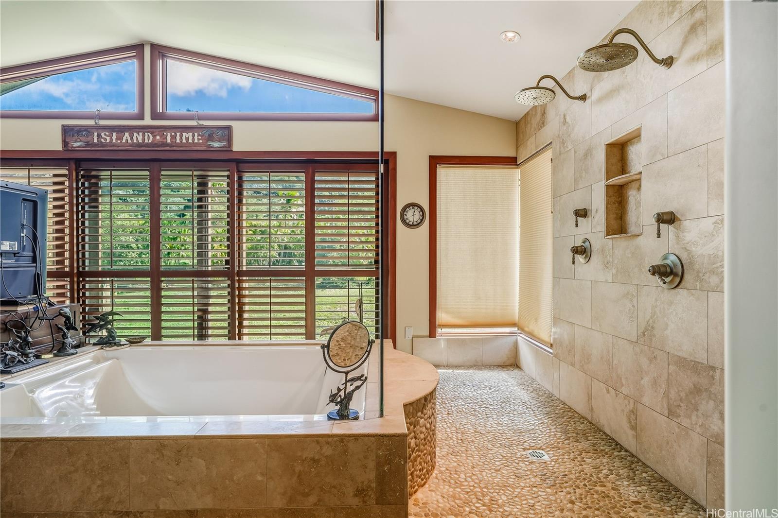 59-502  Kamehameha Hwy Sunset Area, North Shore home - photo 10 of 25