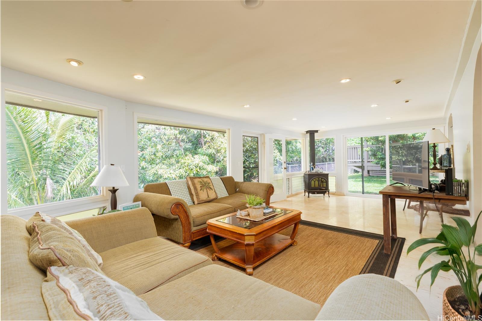 59-586  Pupukea Road Pupukea, North Shore home - photo 2 of 25