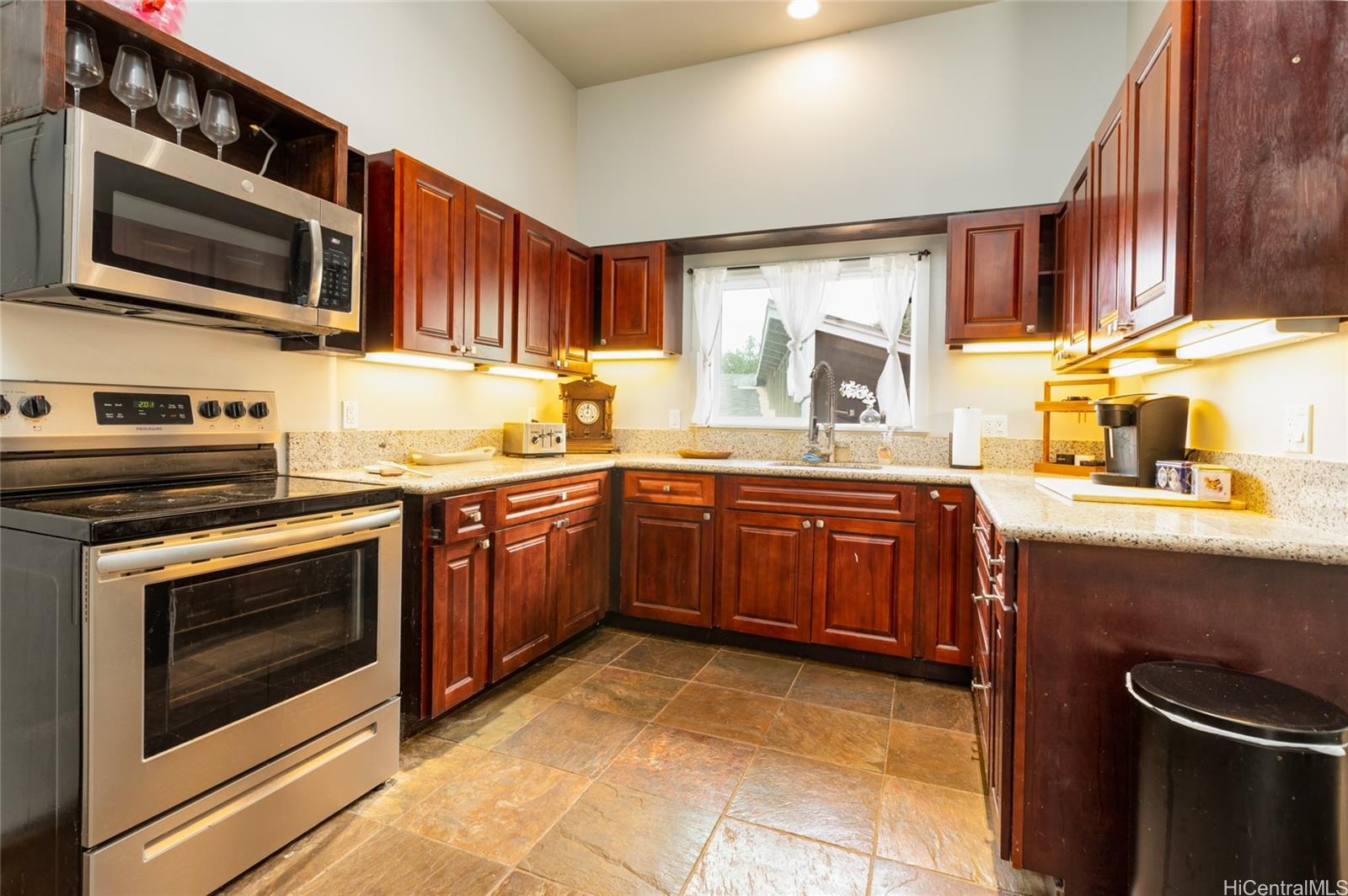 59-586  Pupukea Road Pupukea, North Shore home - photo 20 of 25