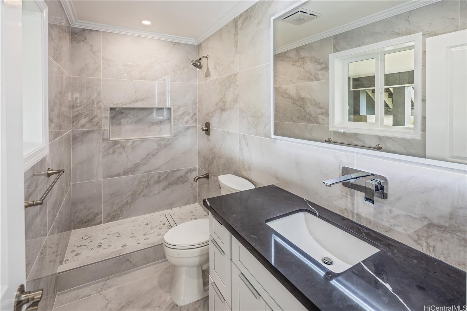 597 and 597 A  Papahehi Place Kuliouou, Diamond Head home - photo 25 of 25