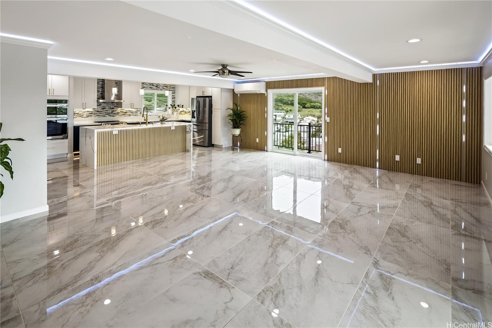 597 and 597 A  Papahehi Place Kuliouou, Diamond Head home - photo 7 of 25