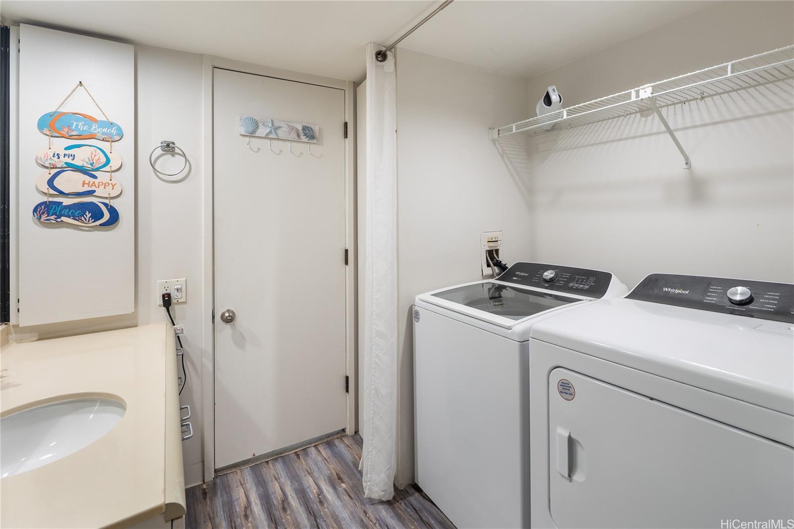 Honolulu Tower condo # 1202, Honolulu, Hawaii - photo 13 of 17