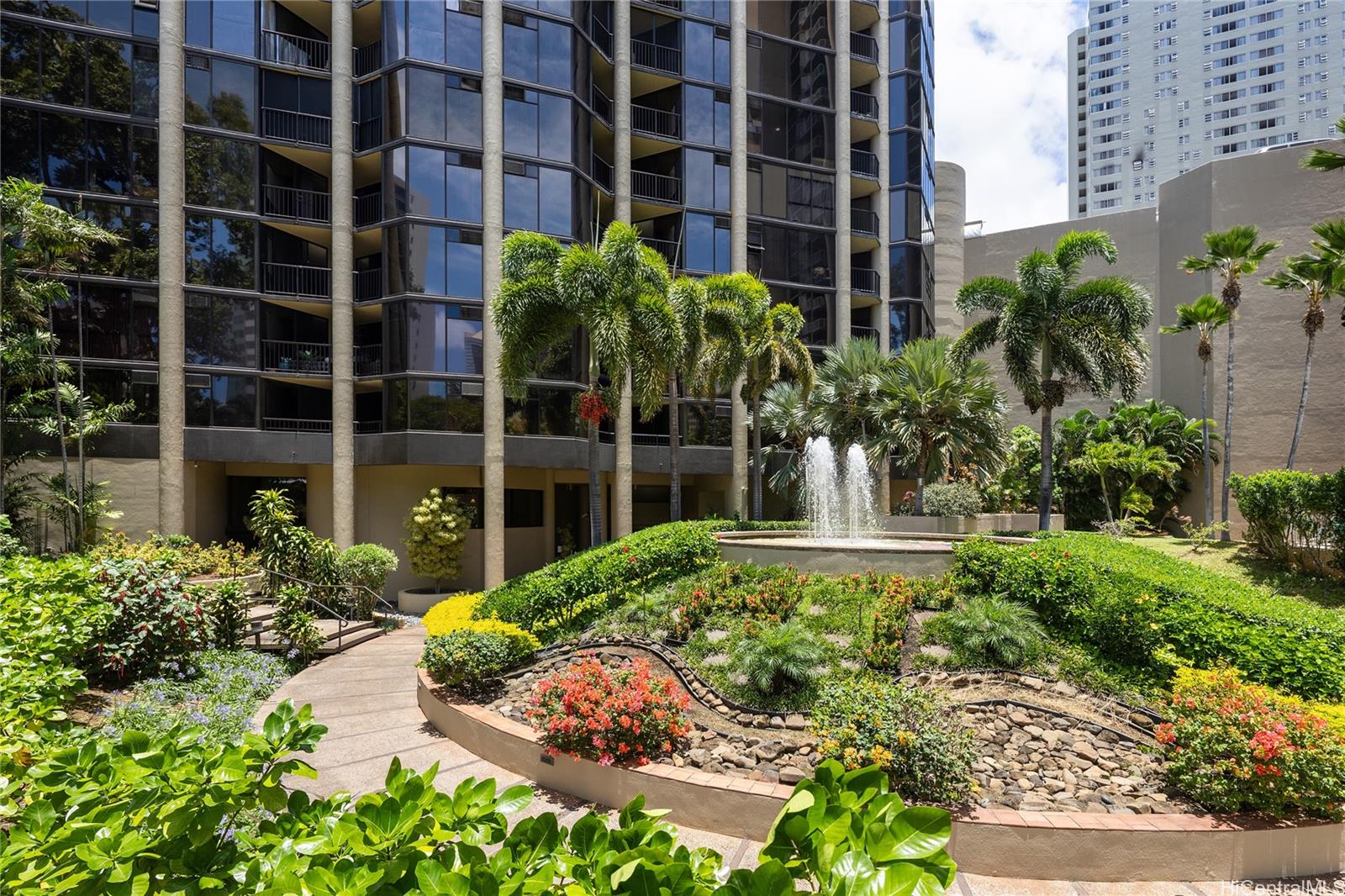 Honolulu Tower condo # 1202, Honolulu, Hawaii - photo 21 of 25