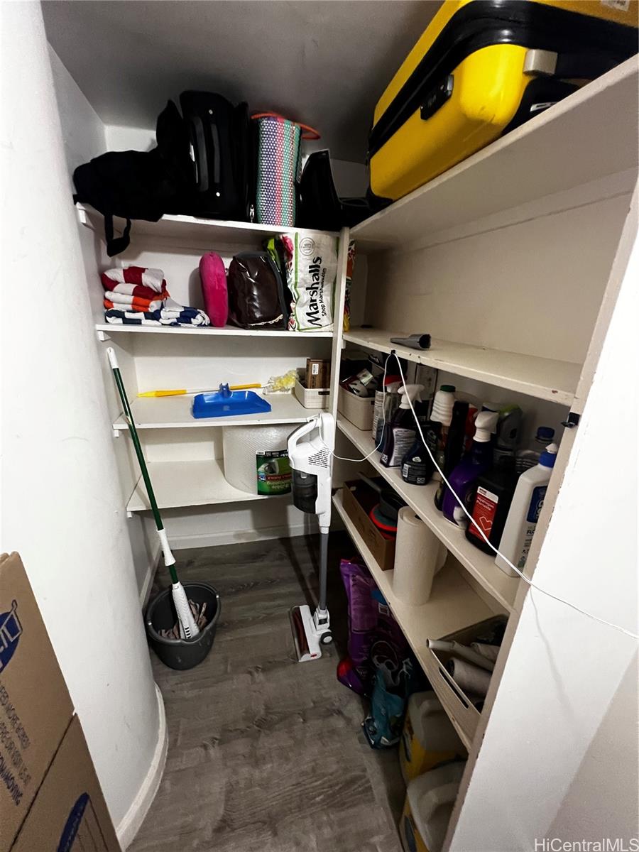 60 N Beretania St Honolulu - Rental - photo 12 of 18