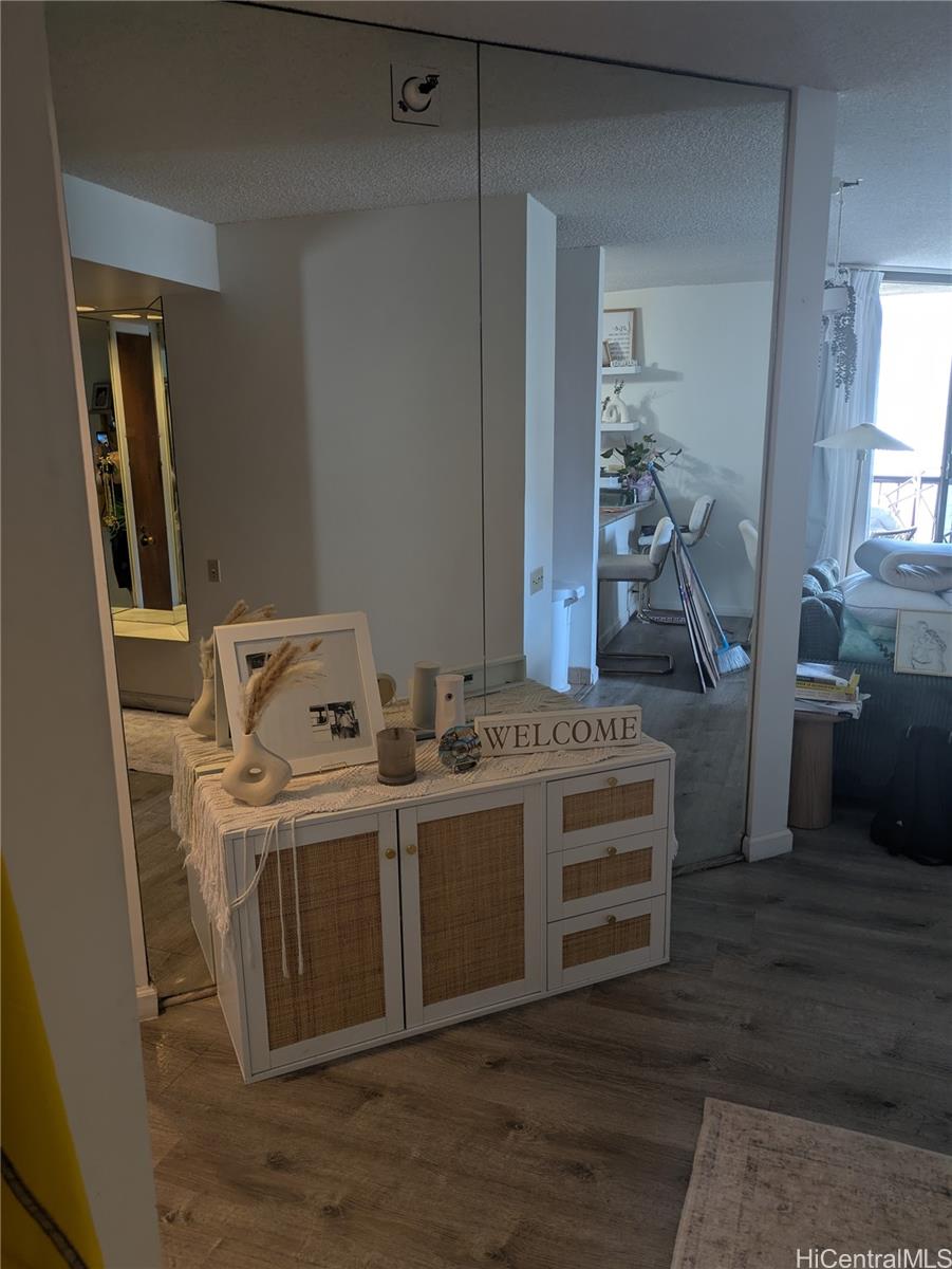 60 N Beretania St Honolulu - Rental - photo 5 of 18