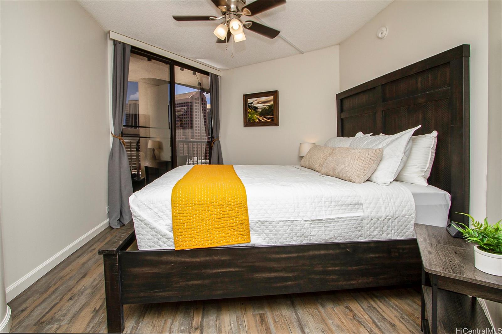 60 N Beretania St Honolulu - Rental - photo 13 of 23