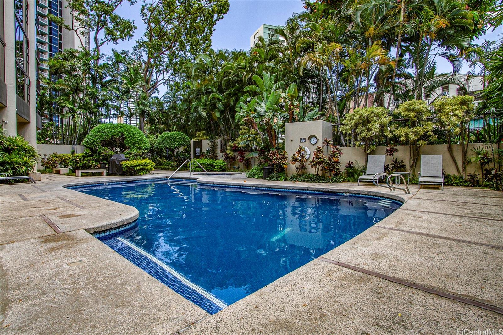 60 N Beretania St Honolulu - Rental - photo 20 of 23