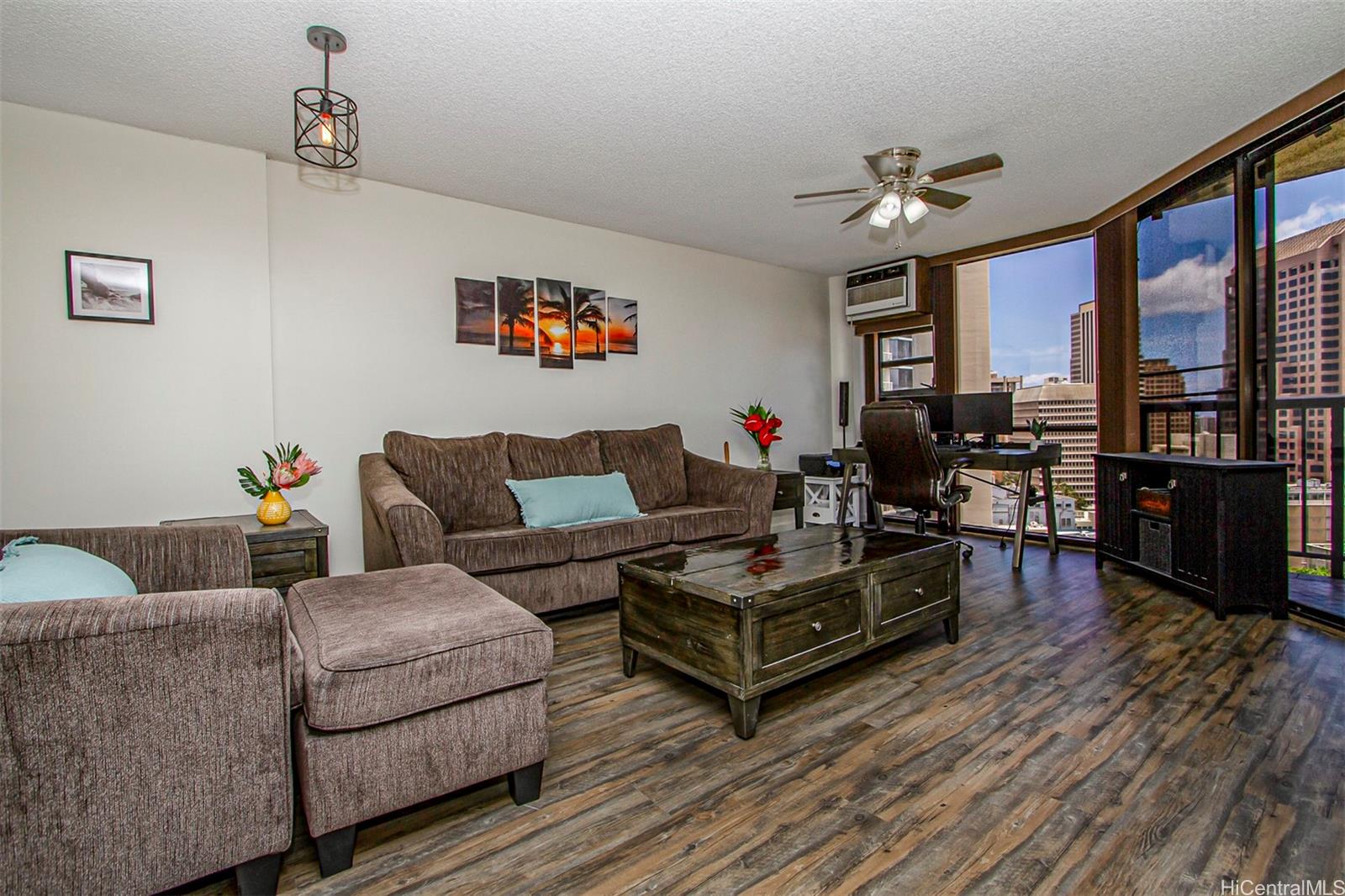 60 N Beretania St Honolulu - Rental - photo 5 of 23