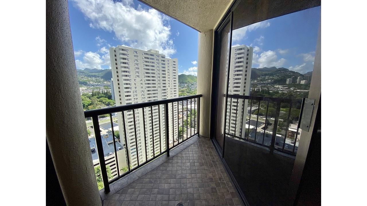 Honolulu Tower condo # 2406, Honolulu, Hawaii - photo 11 of 20
