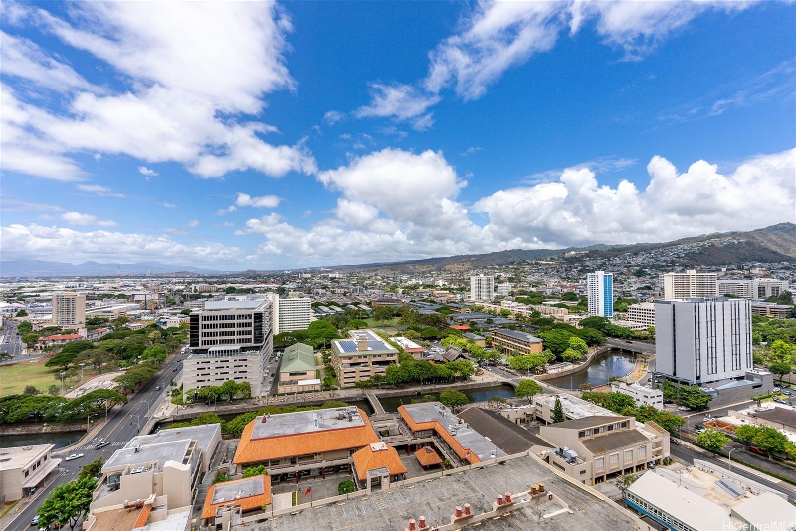 Honolulu Tower condo # 2503, Honolulu, Hawaii - photo 19 of 25