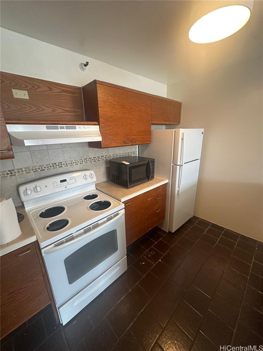 60 Beretania Street Honolulu - Rental - photo 4 of 16