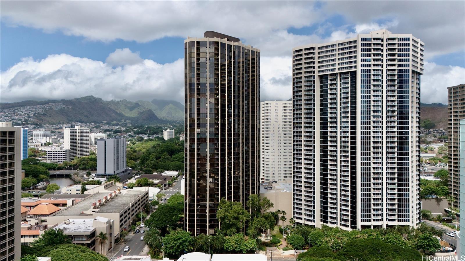 Honolulu Tower condo # 308, Honolulu, Hawaii - photo 15 of 16