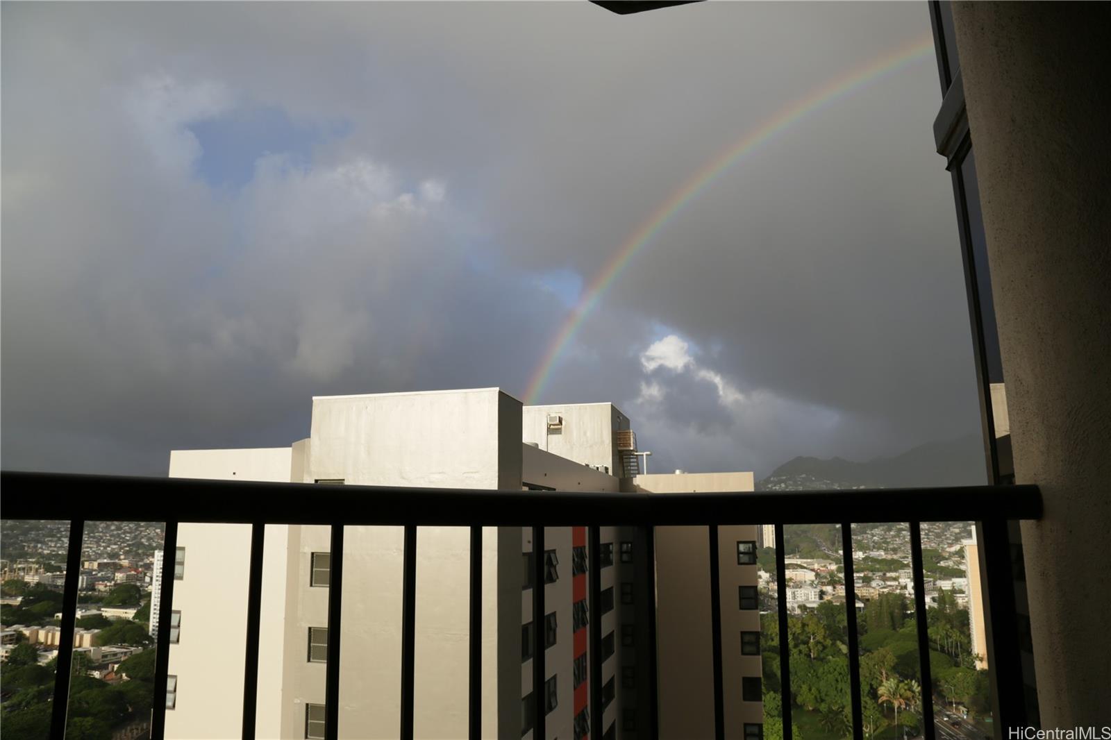 Honolulu Tower condo # 3105, Honolulu, Hawaii - photo 9 of 16