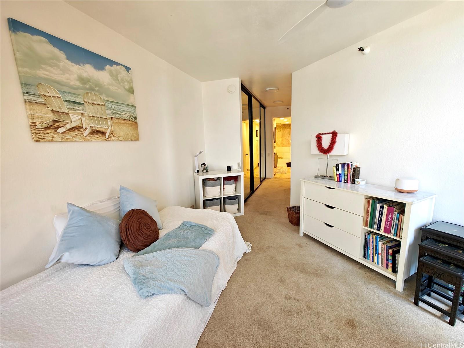 Honolulu Tower condo # 3209, Honolulu, Hawaii - photo 12 of 25