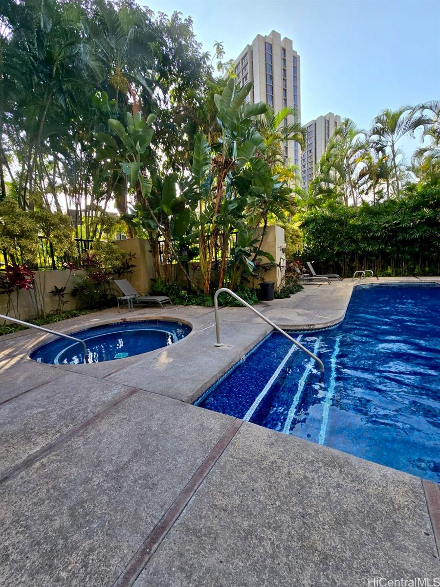 Honolulu Tower condo # 3209, Honolulu, Hawaii - photo 22 of 25