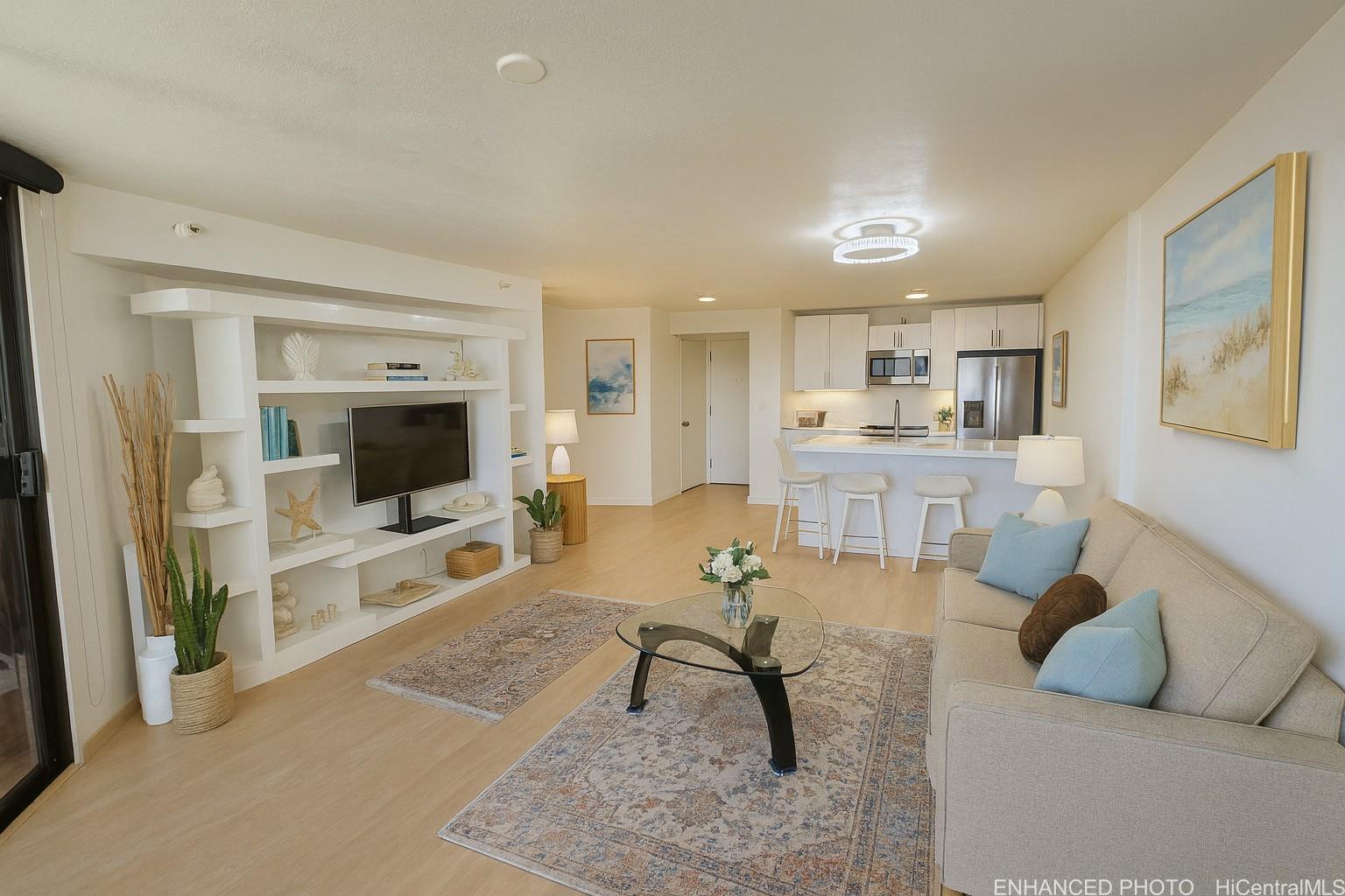 Honolulu Tower condo # 3209, Honolulu, Hawaii - photo 7 of 25