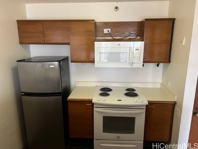 60 Beretania Street Honolulu - Rental - photo 2 of 15