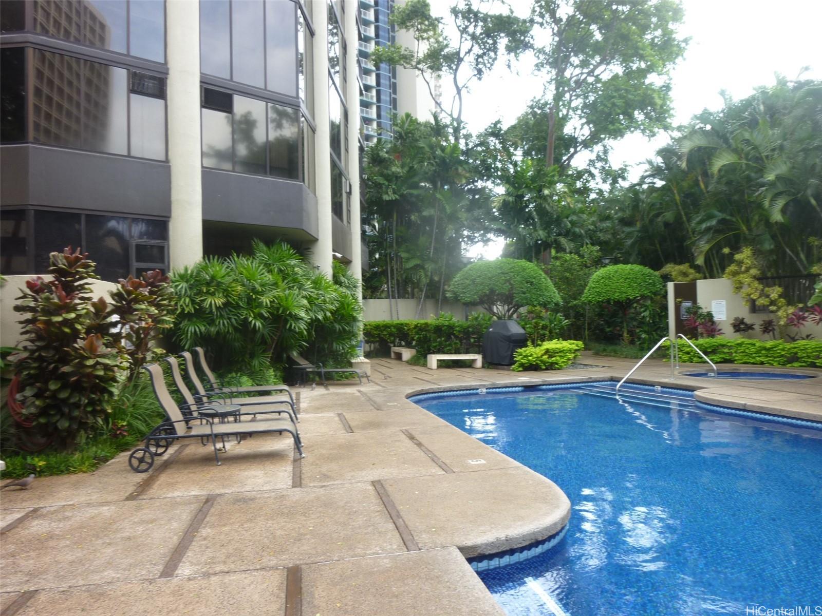 60 N Beretania St Honolulu - Rental - photo 11 of 17