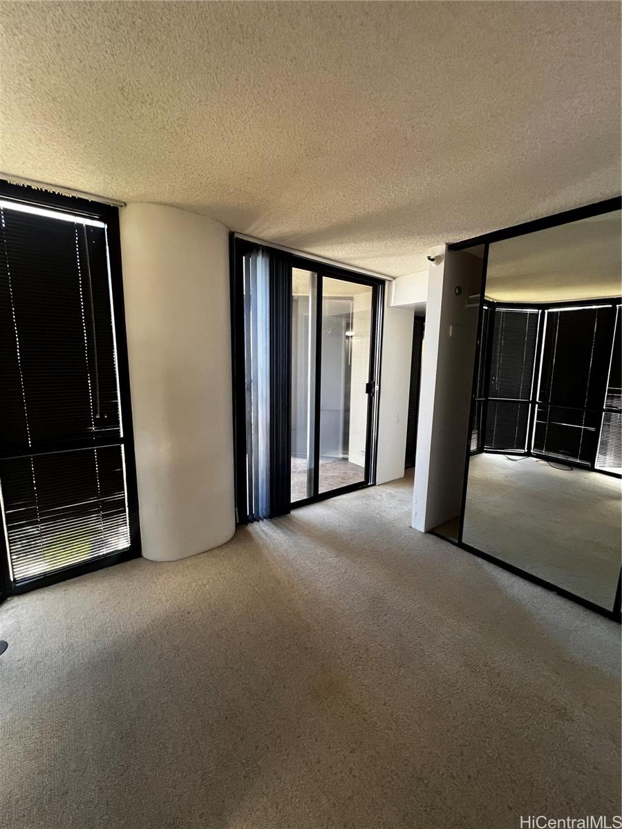 60 N Beretania St Honolulu - Rental - photo 8 of 17