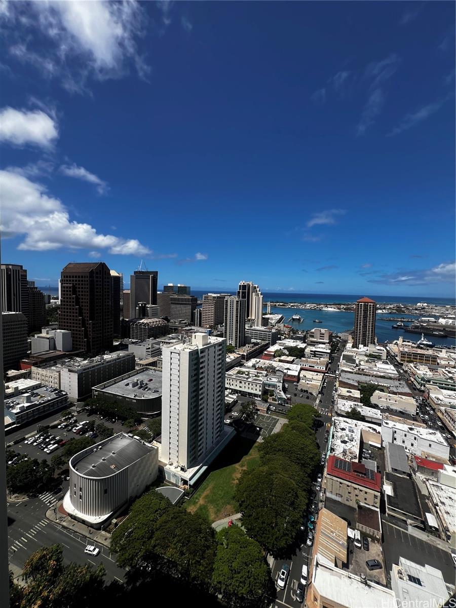 60 N Beretania St Honolulu - Rental - photo 9 of 17